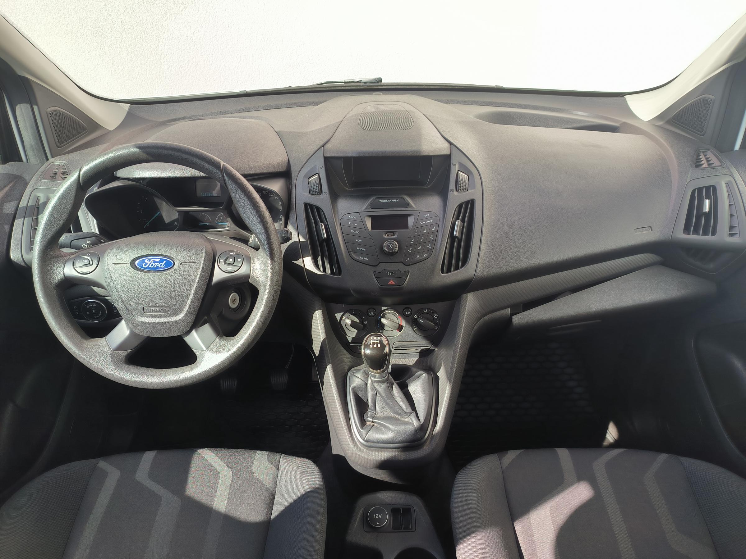 Ford Tourneo Connect, 2016 - pohled č. 9