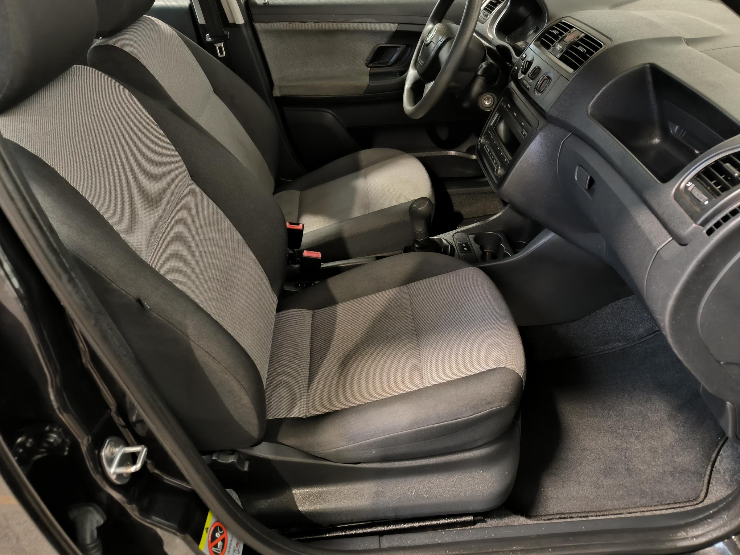 Škoda Fabia II, 2011 - pohled č. 12