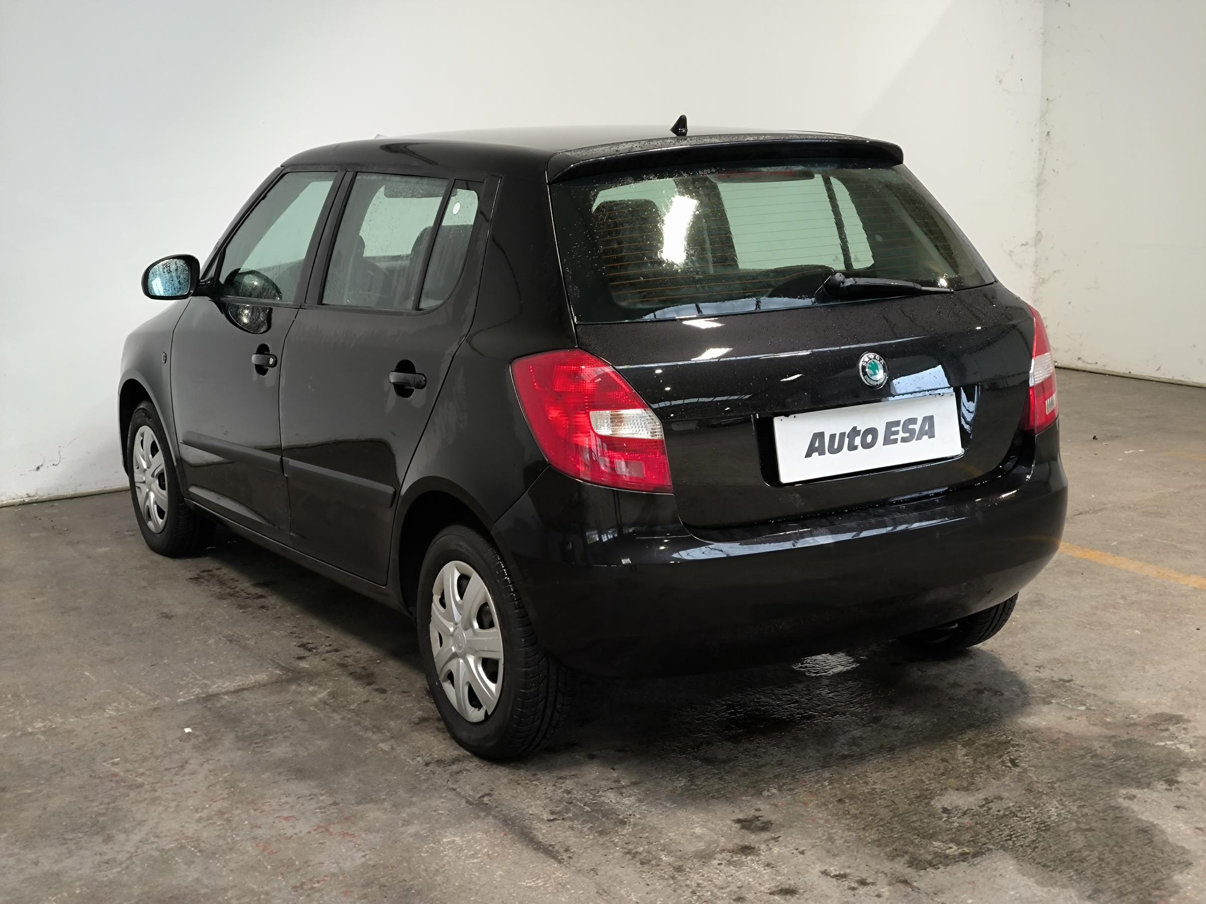 Škoda Fabia II, 2011 - pohled č. 4