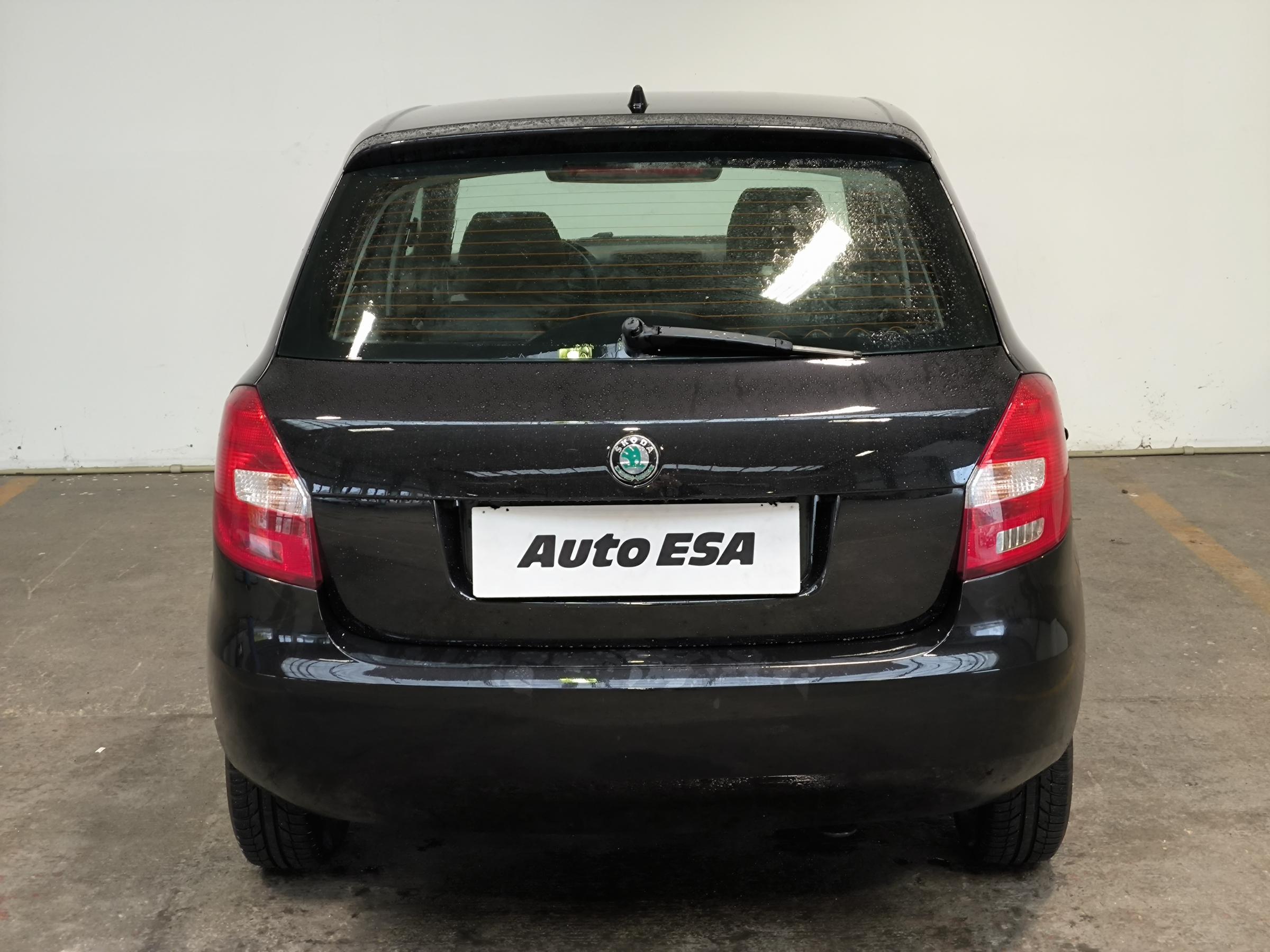 Škoda Fabia II, 2011 - pohled č. 5