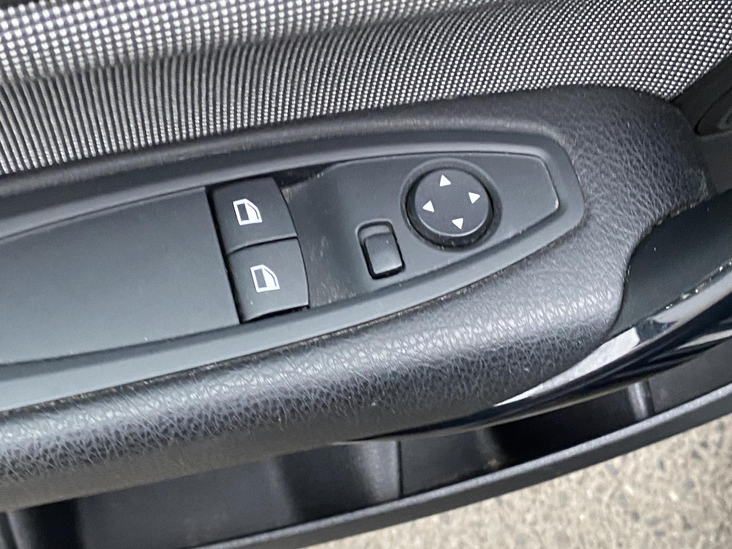 BMW Řada 1, 2012 - pohled č. 11