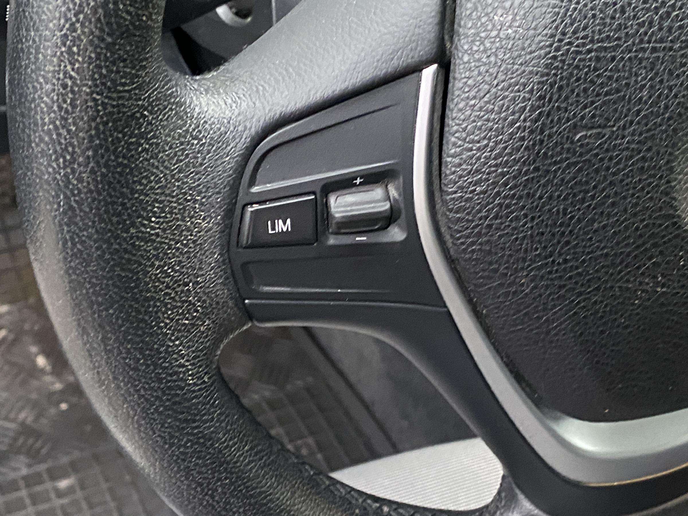 BMW Řada 1, 2012 - pohled č. 13