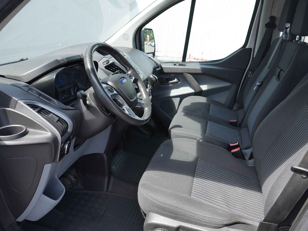 Ford Transit Custom 2.2TDCi Trend L1H2 6míst