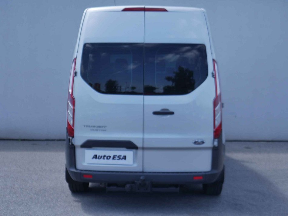 Ford Transit Custom 2.2TDCi Trend L1H2 6míst