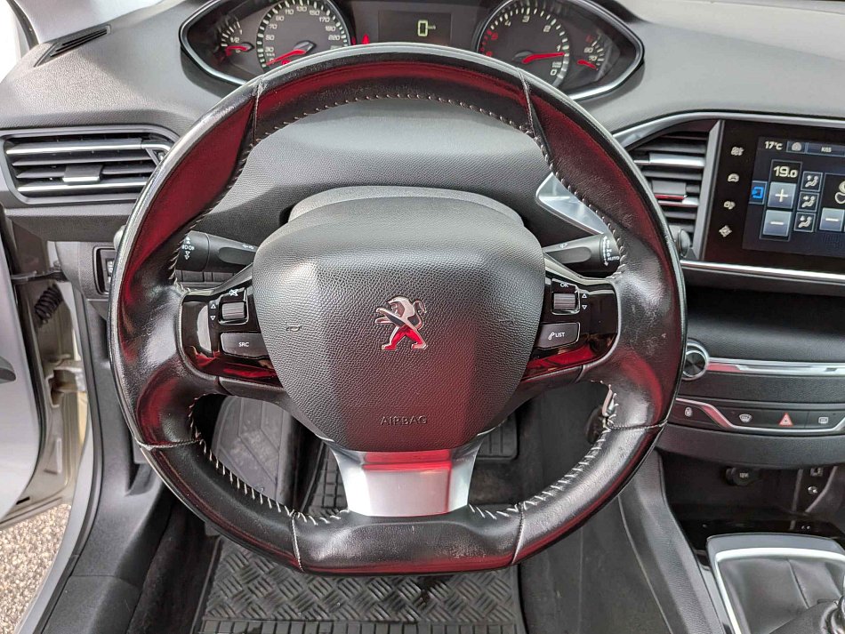 Peugeot 308 1.6HDi 