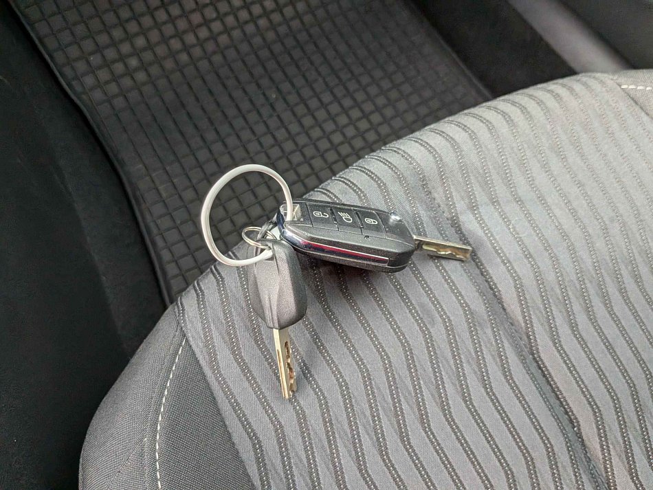 Peugeot 308 1.6HDi 