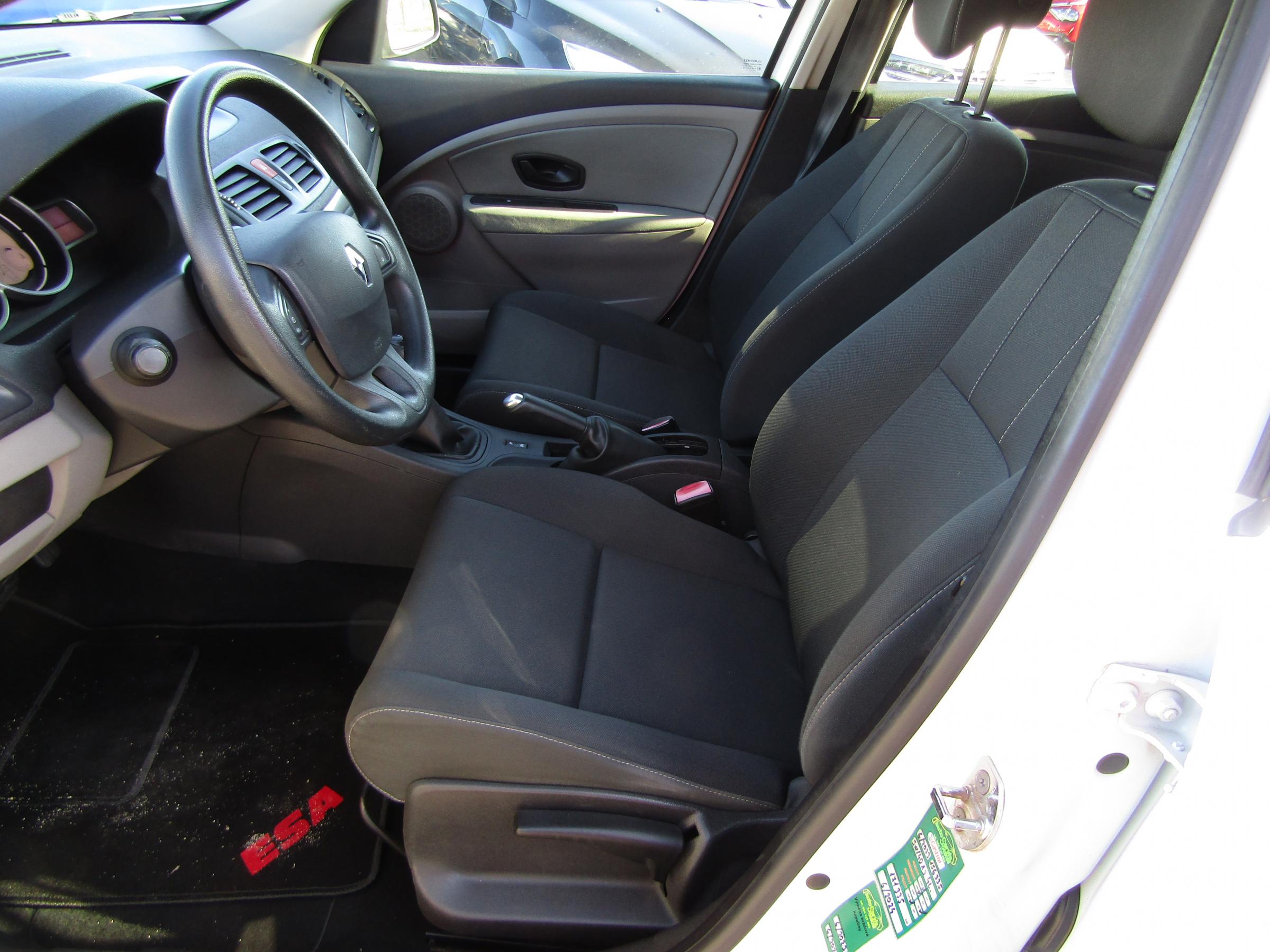 Renault Mégane, 2011 - pohled č. 9