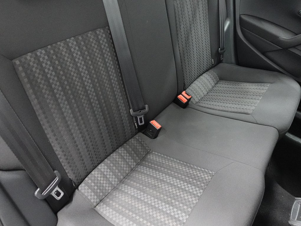 Volkswagen Polo 1.0mpi 