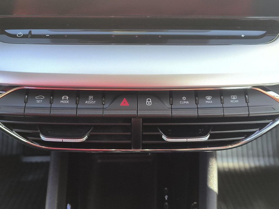 Škoda Octavia IV 1.5 TSI 