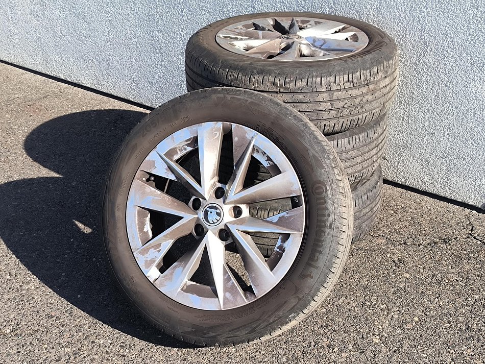 Škoda Octavia IV 1.5 TSI 