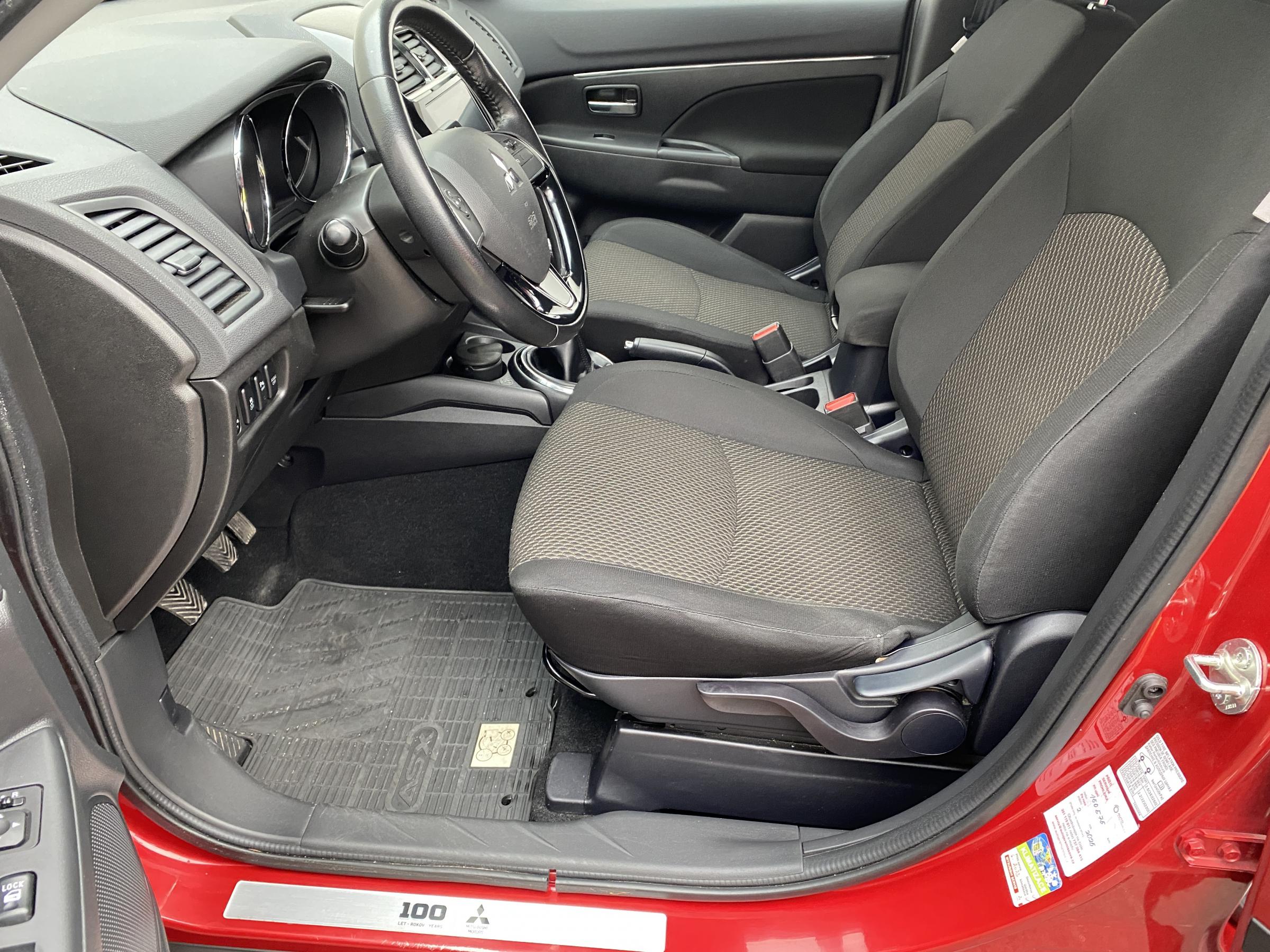 Mitsubishi ASX, 2017 - pohled č. 10