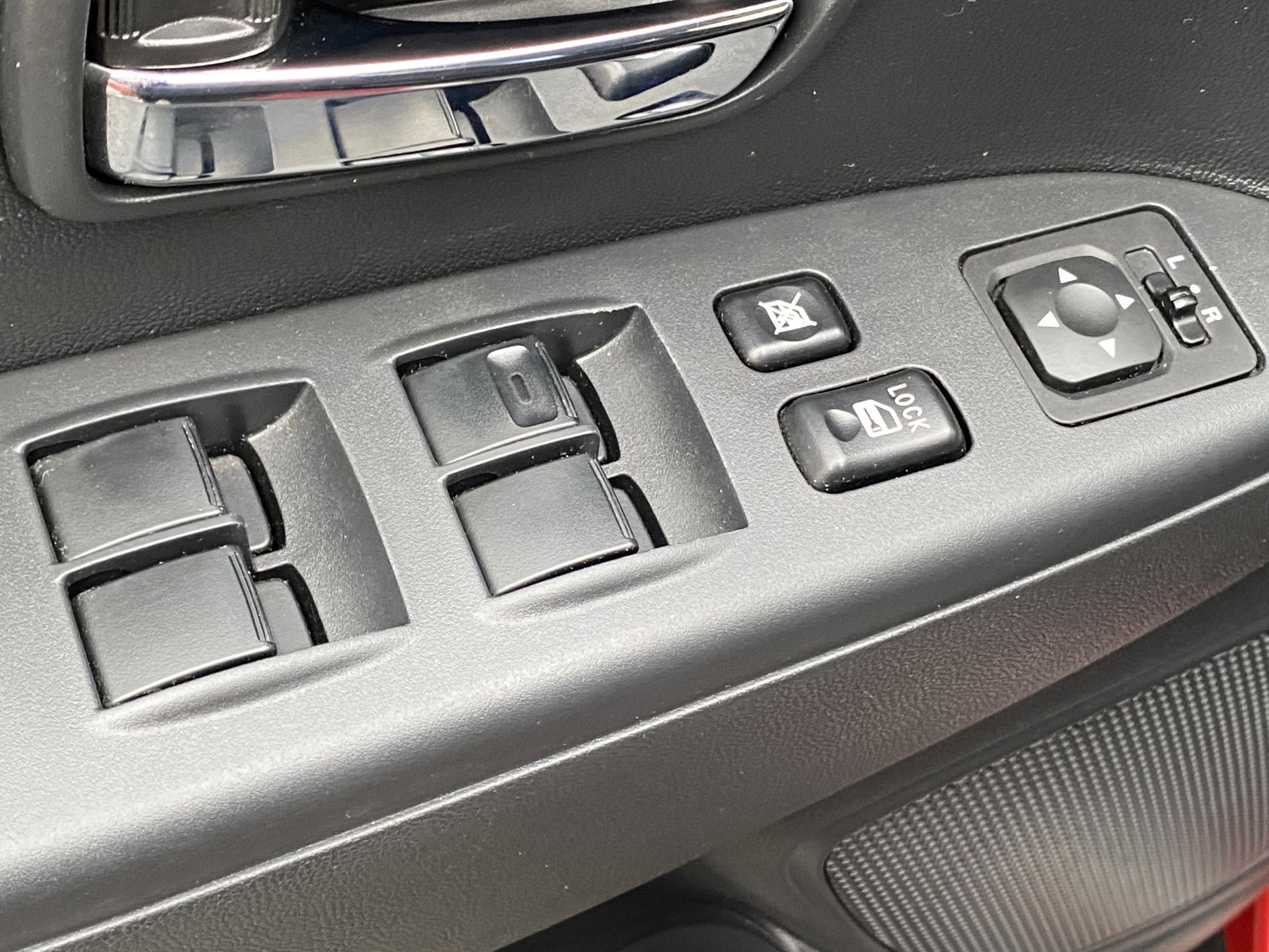 Mitsubishi ASX, 2017 - pohled č. 12