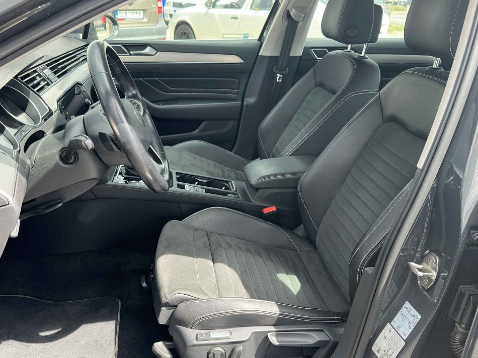 Volkswagen Passat 2.0TDi Elegance