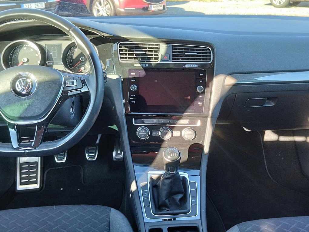 Volkswagen Golf 1.0 TSi Join