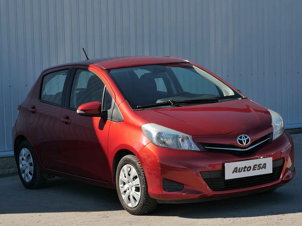 Toyota Yaris 1.0 VVT- i Active