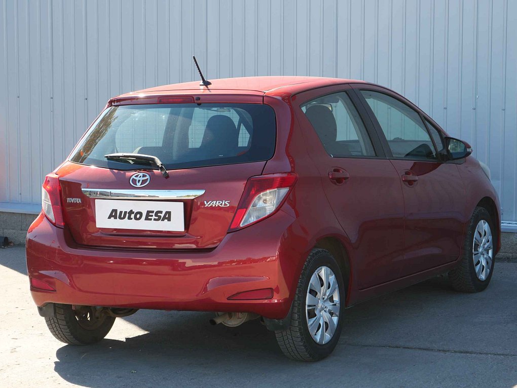 Toyota Yaris 1.0 VVT- i Active