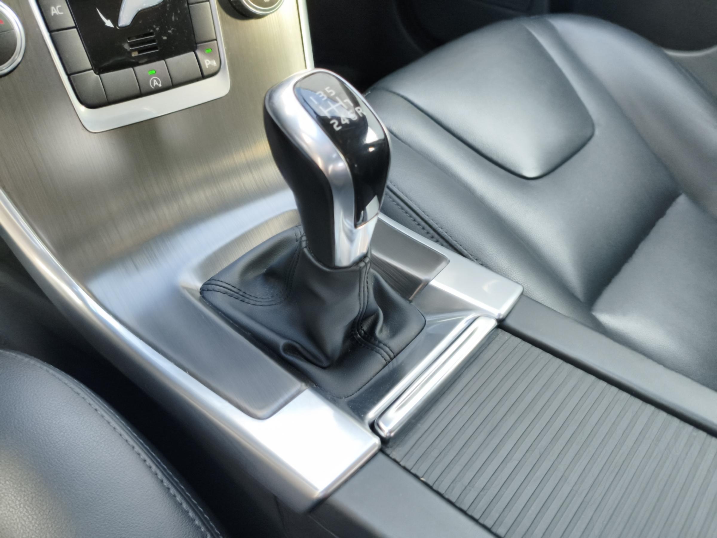 Volvo XC60, 2014 - pohled č. 18