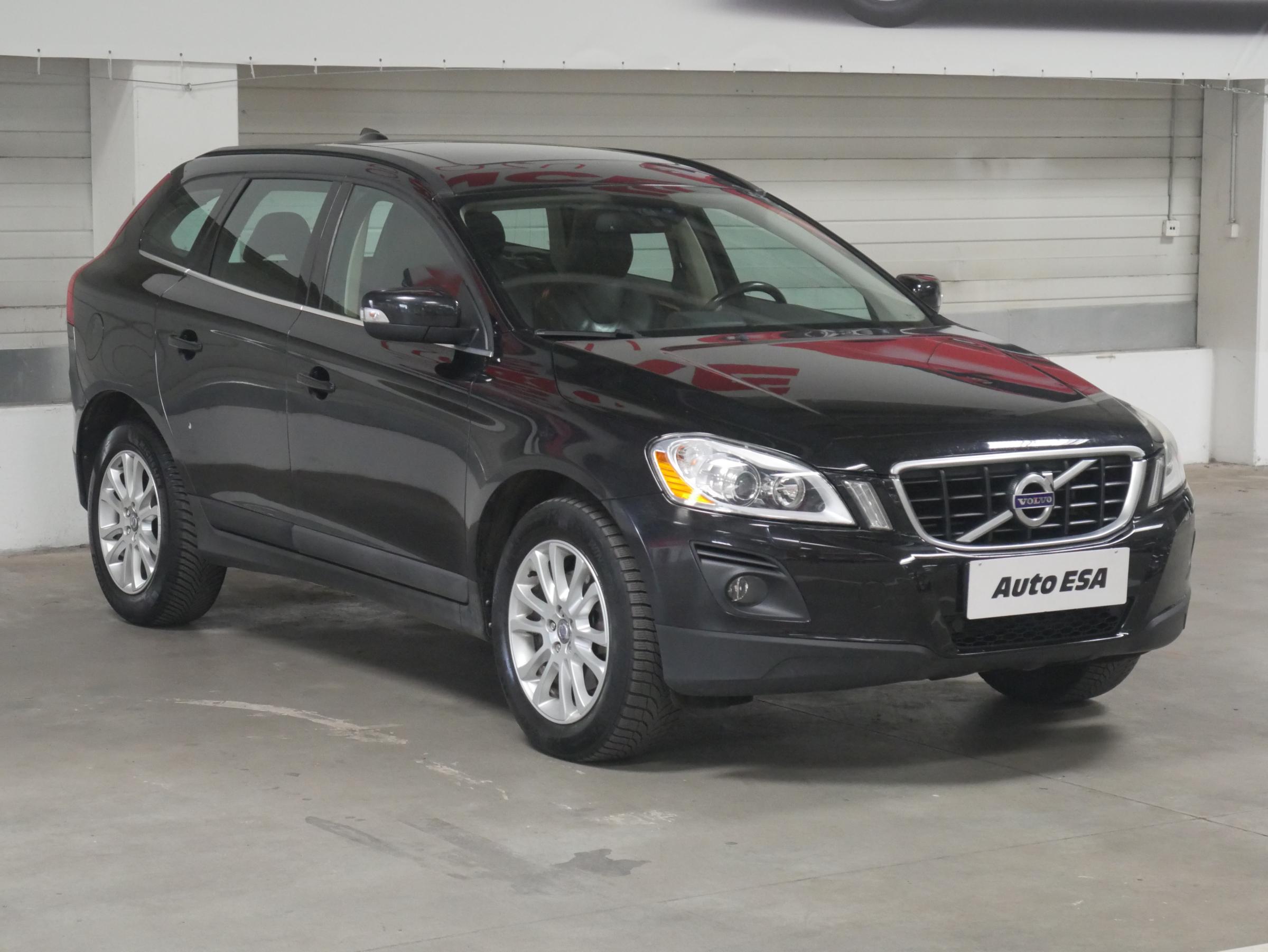 Volvo XC60, 2009 - celkový pohled