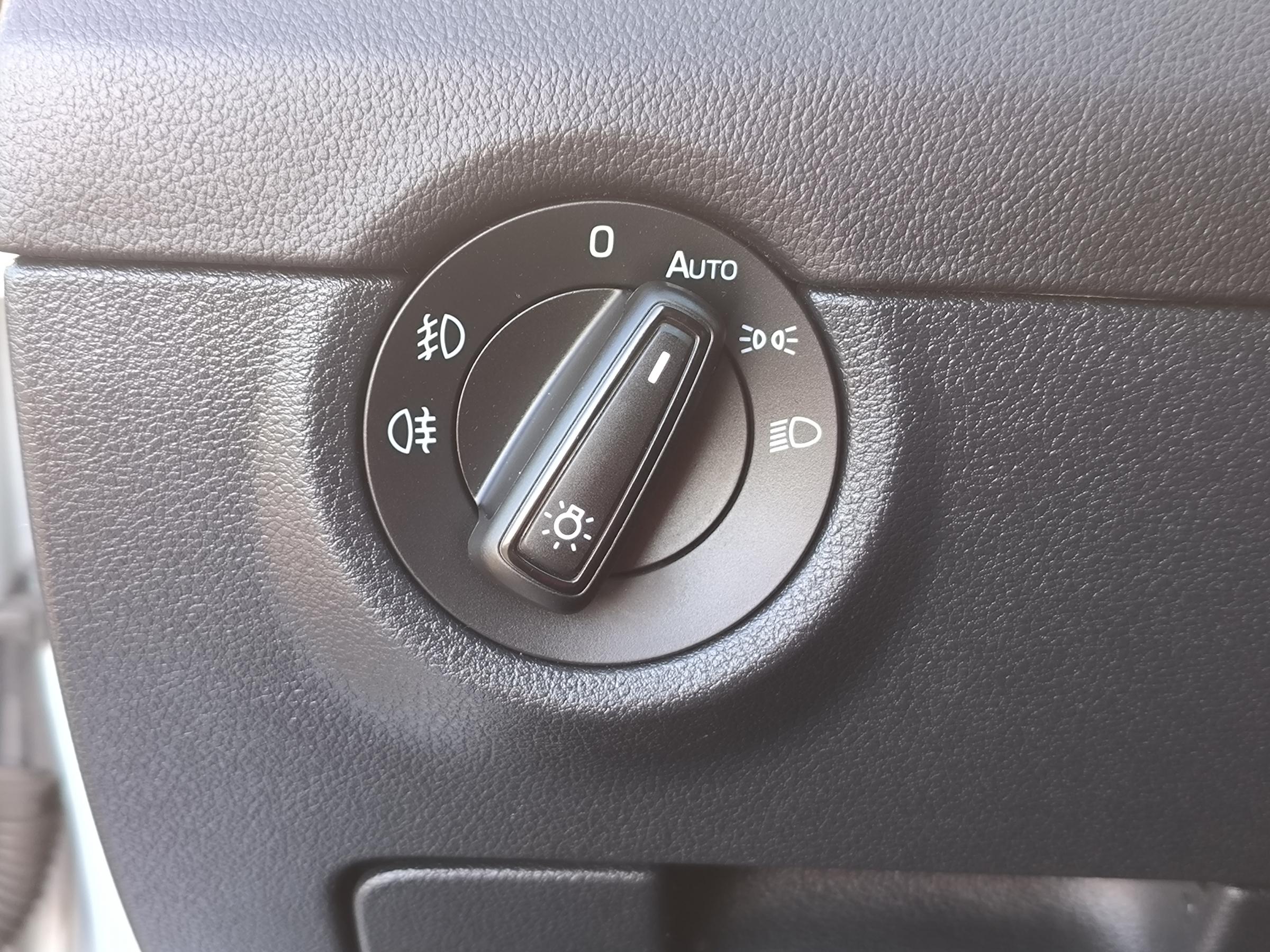 Škoda Octavia III, 2013 - pohled č. 19