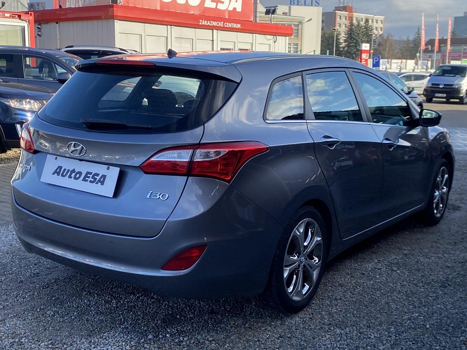 Hyundai I30 1.6 i 