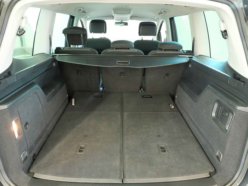 Volkswagen Sharan 2.0 TDI 