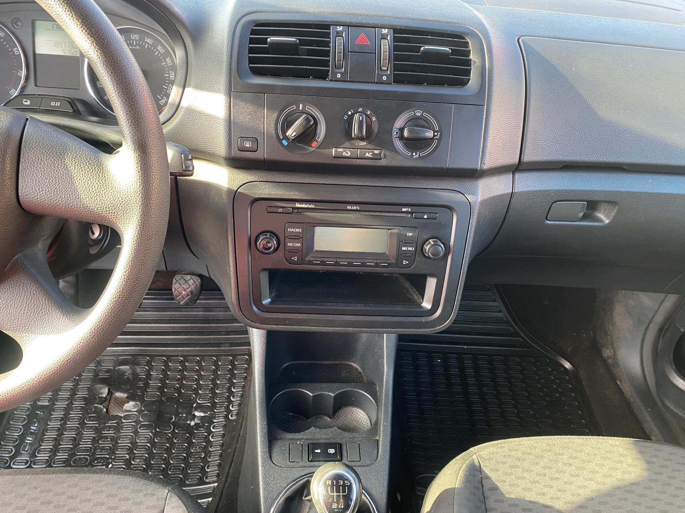 Škoda Fabia II, 2013 - pohled č. 8