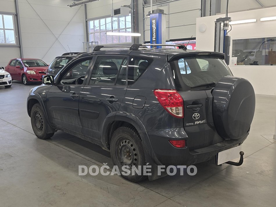 Toyota RAV4 2.2 D-CAT  4x4