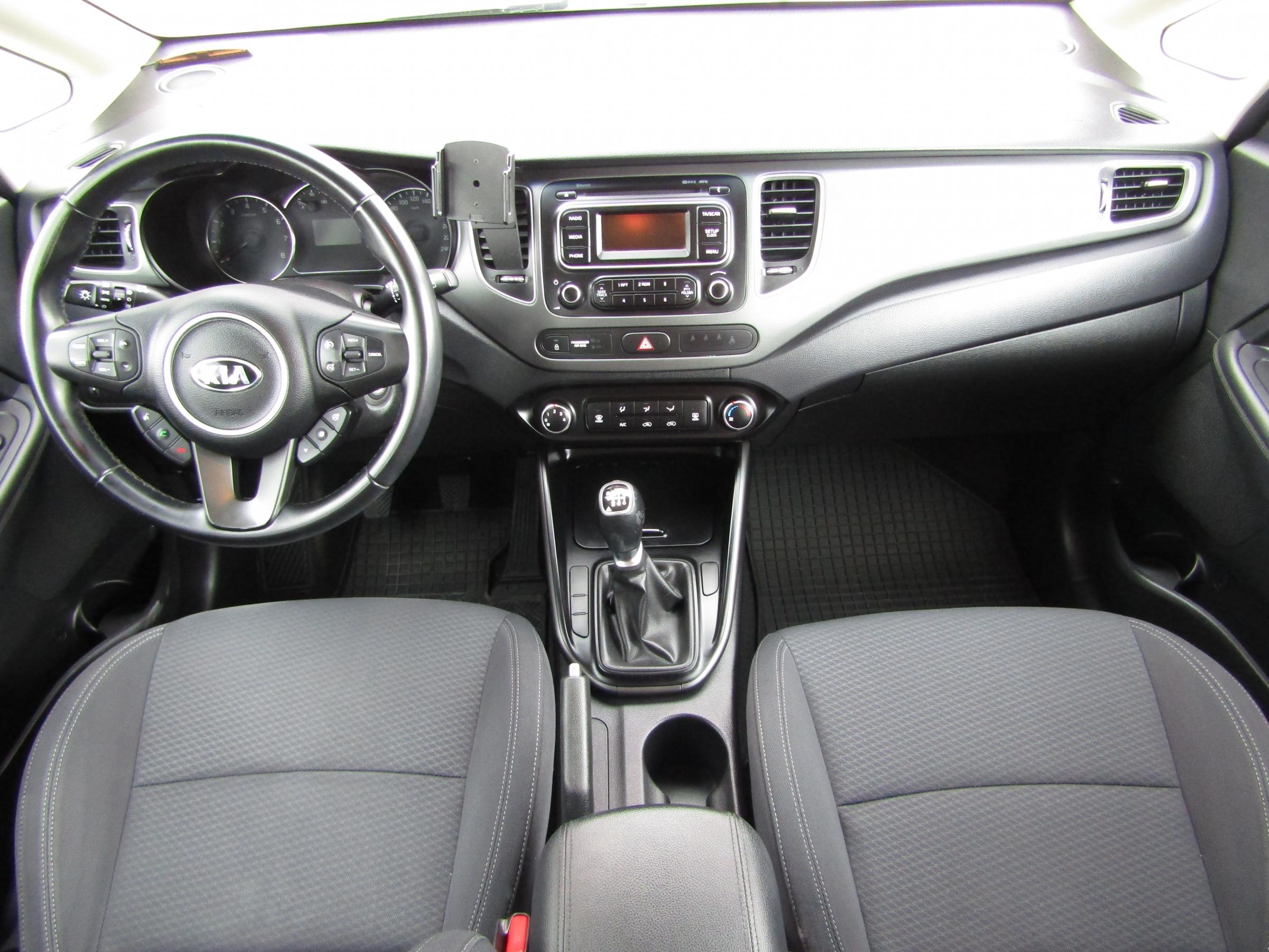 Kia Carens, 2018 - pohled č. 8