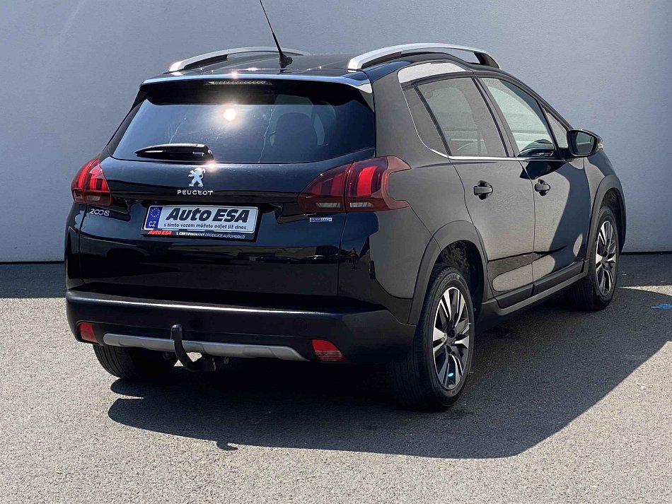 Peugeot 2008 1.2PT Allure