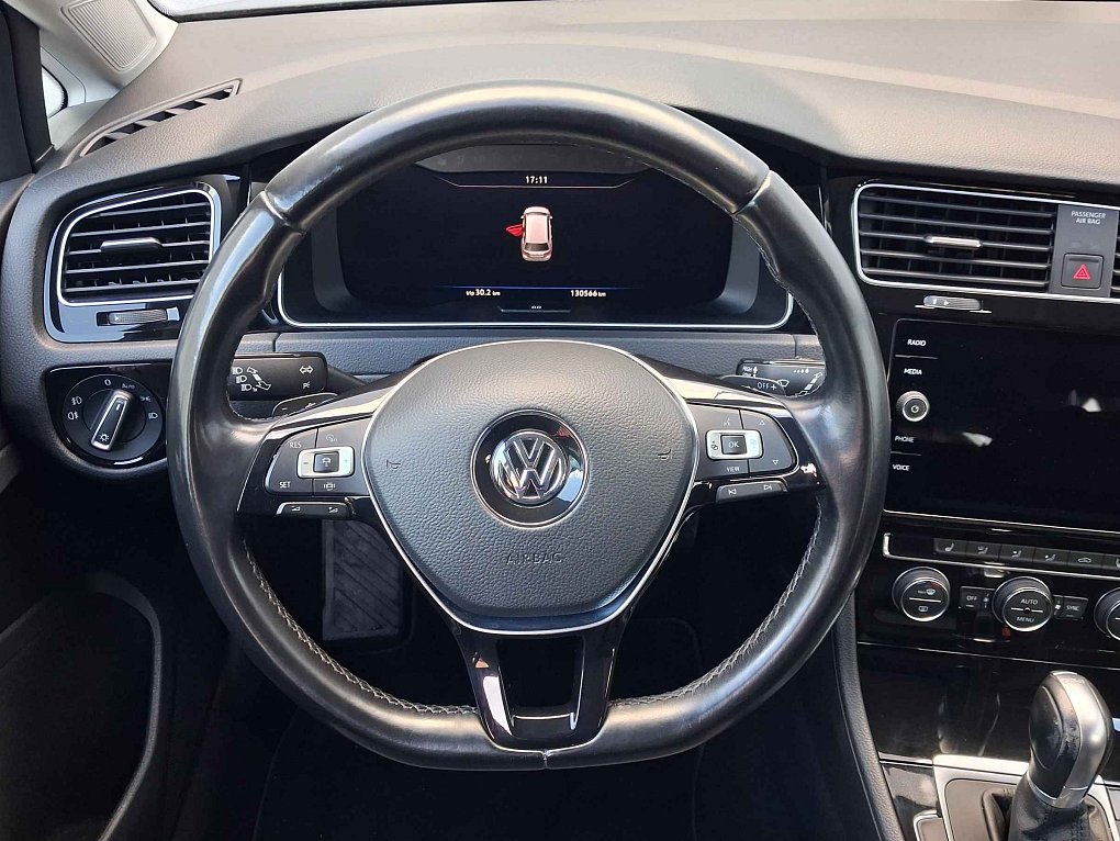 Volkswagen Golf 1.5TSi Highline