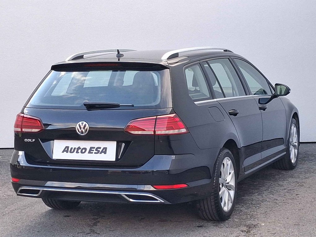 Volkswagen Golf 1.5TSi Highline