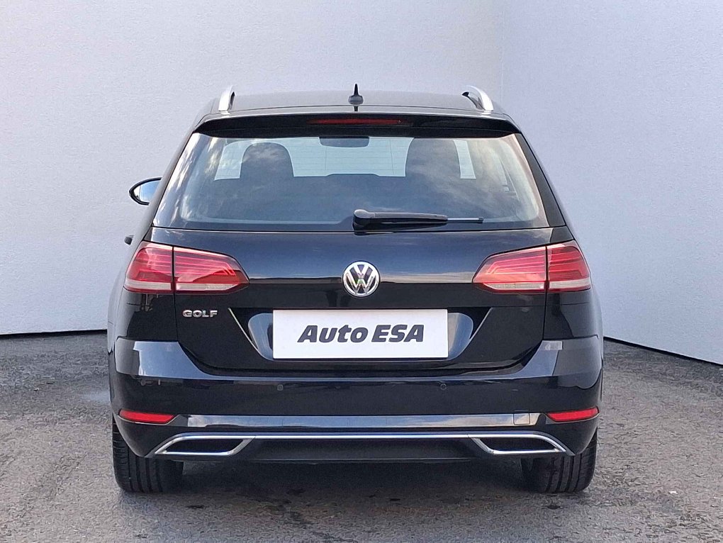 Volkswagen Golf 1.5TSi Highline
