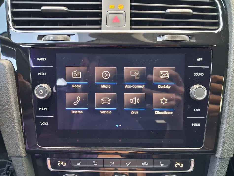 Volkswagen Golf 1.5TSi Highline