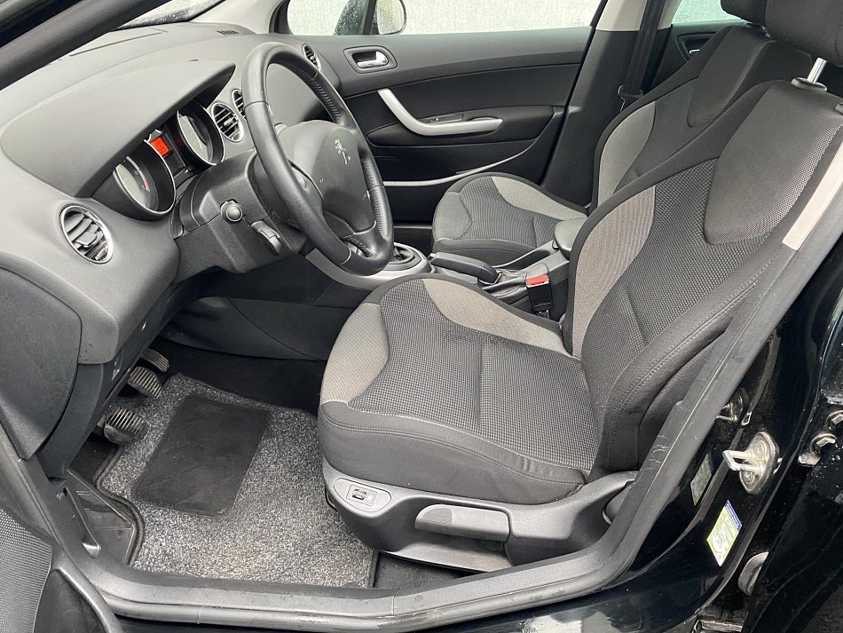 Peugeot 308 1.6 VTi  Family