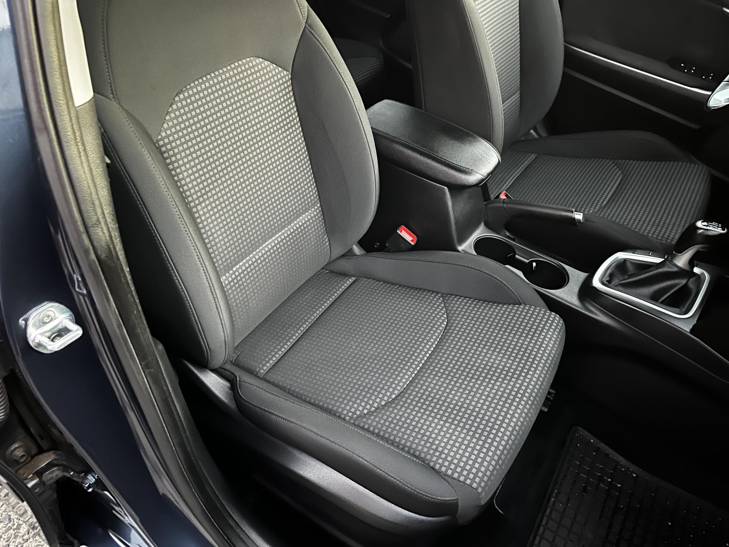 Kia Cee´d, 2018 - pohled č. 14