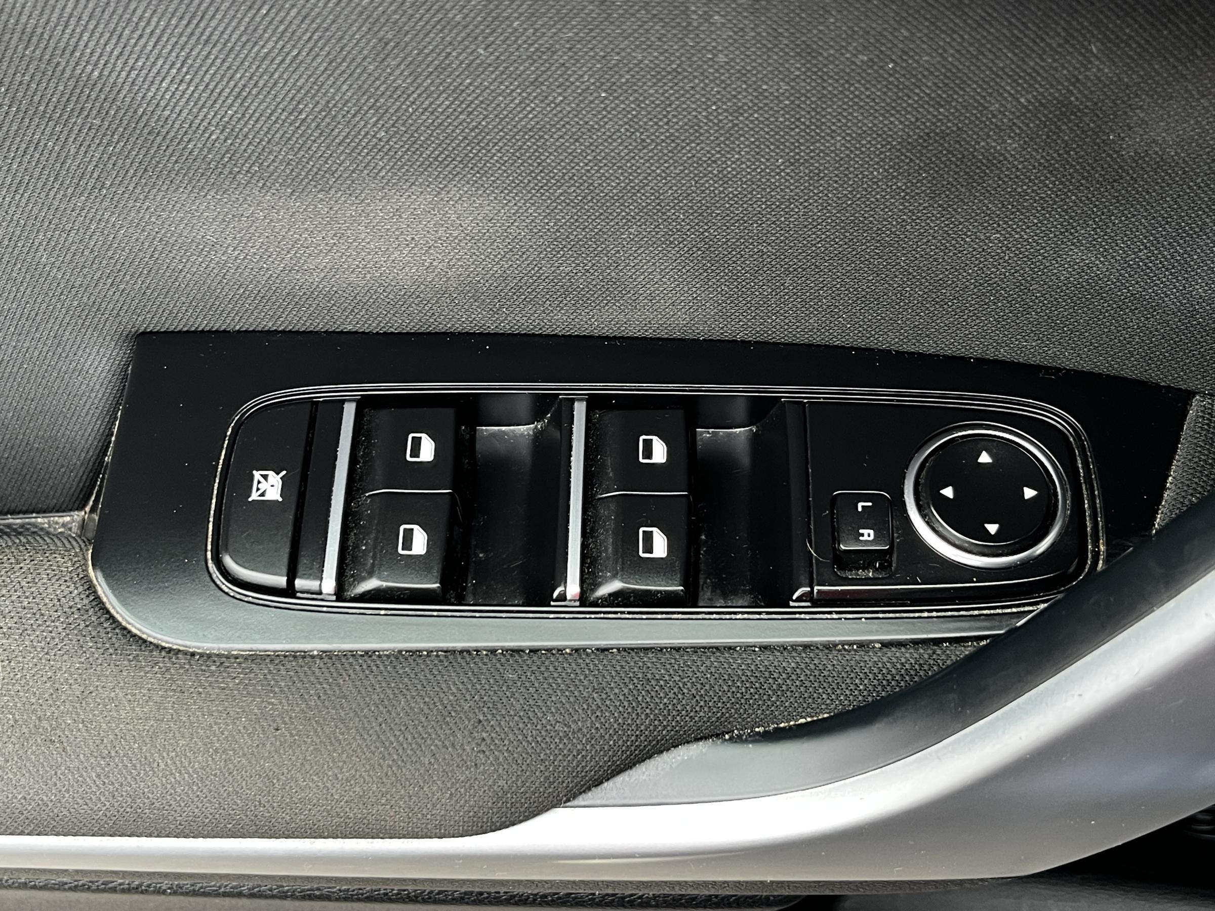 Kia Cee´d, 2018 - pohled č. 19