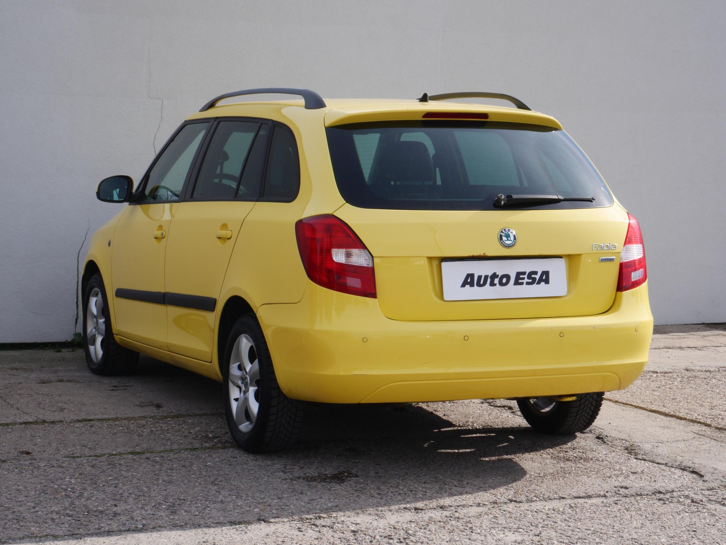 Škoda Fabia II, 2012 - pohled č. 4