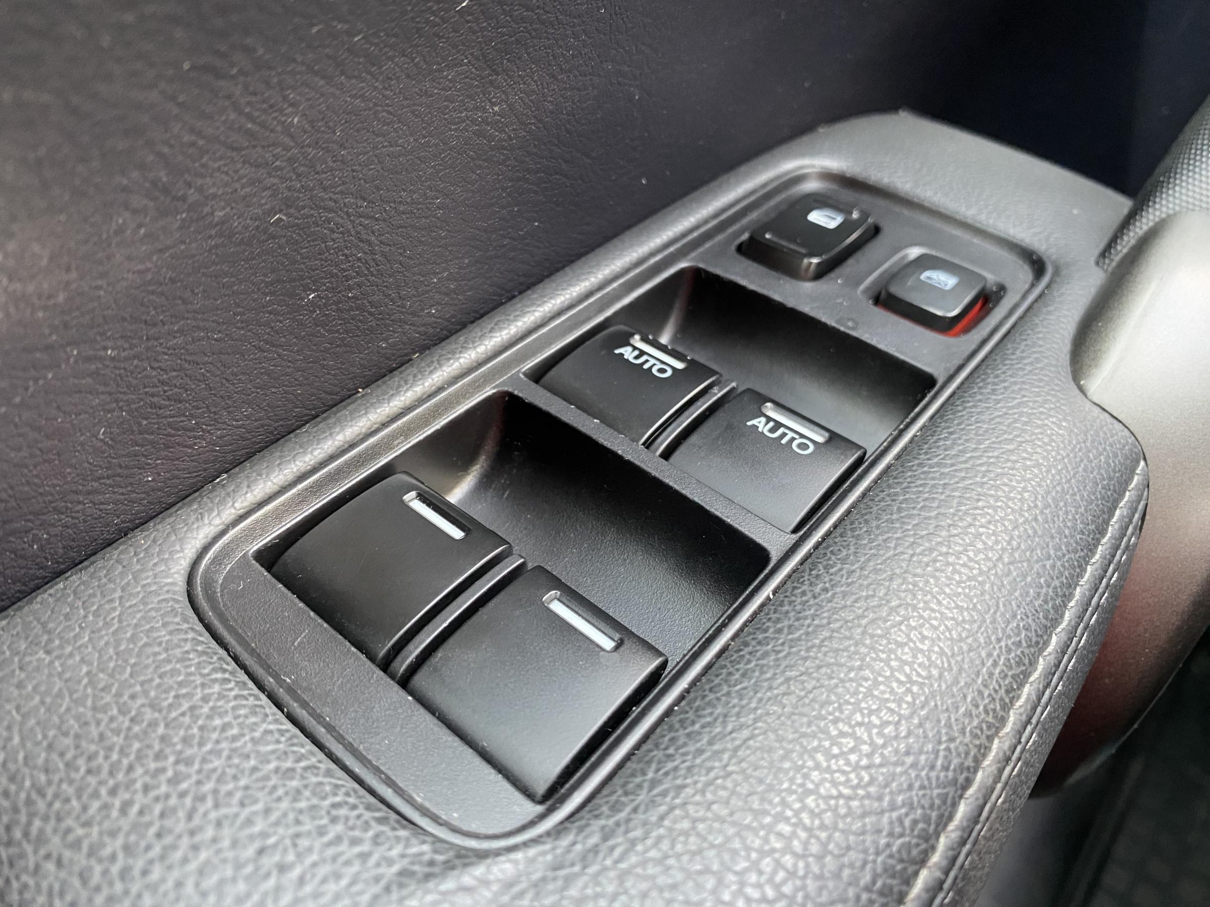 Honda CR-V, 2012 - pohled č. 12