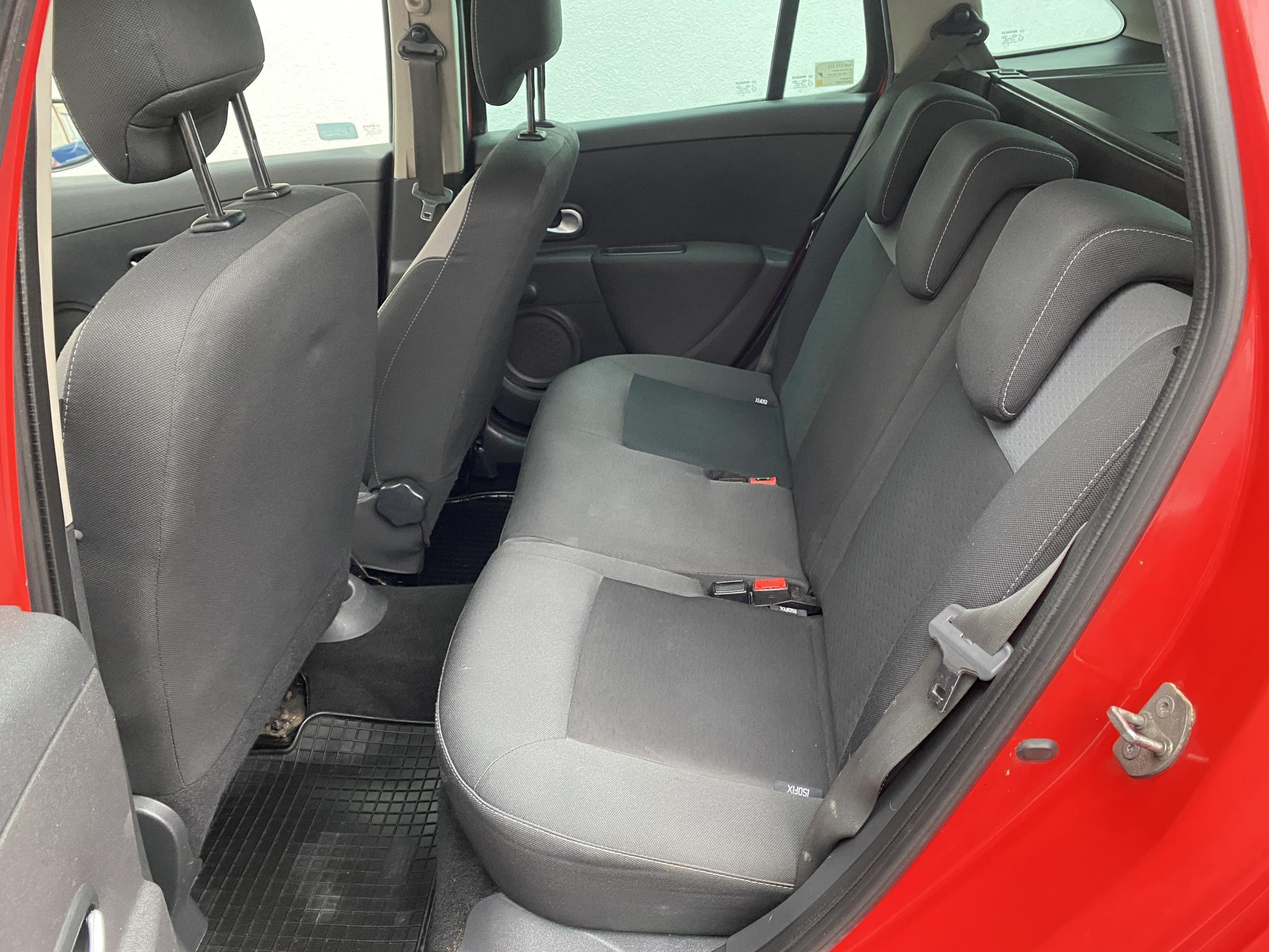 Renault Clio, 2010 - pohled č. 10