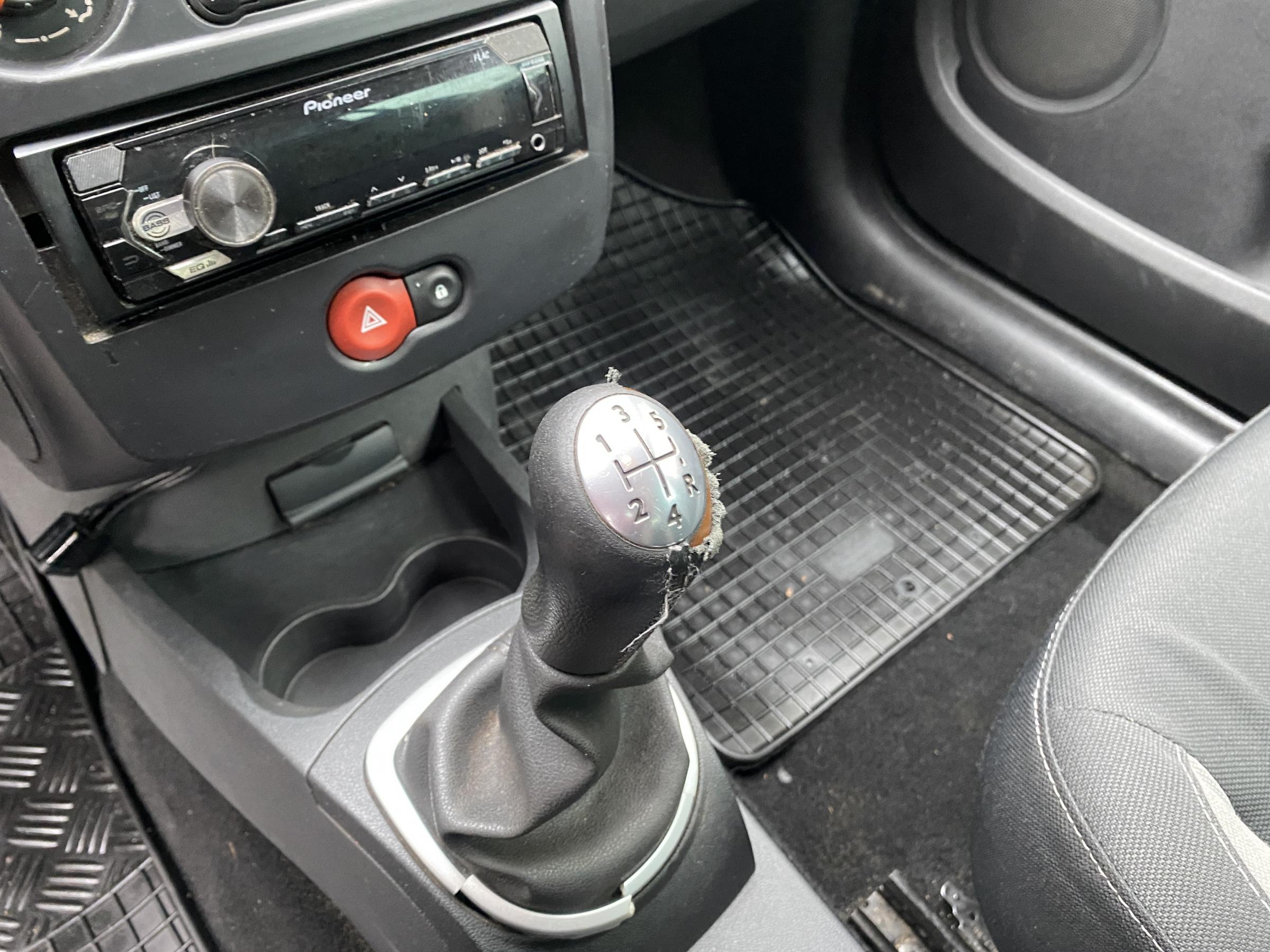 Renault Clio, 2010 - pohled č. 15