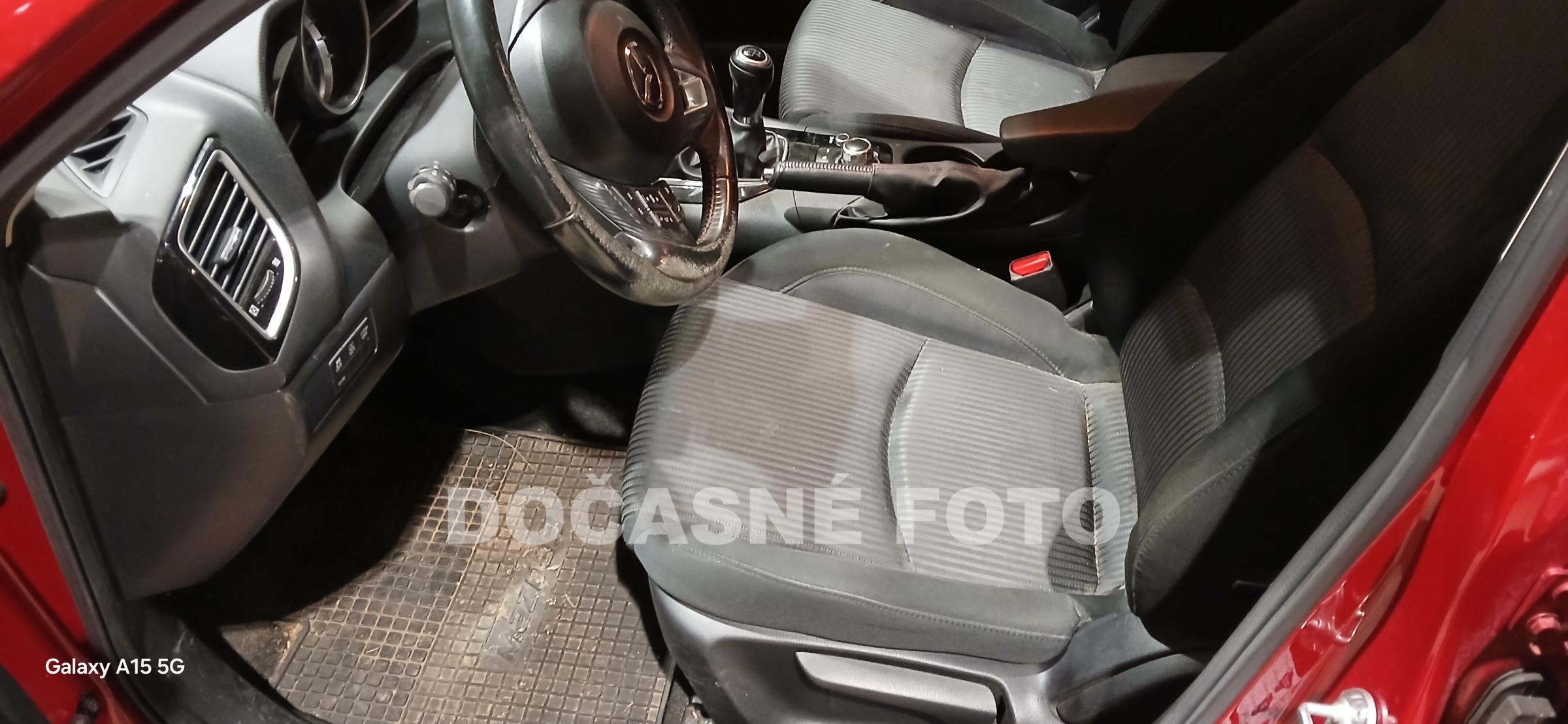 Mazda 3, 2014 - pohled č. 3