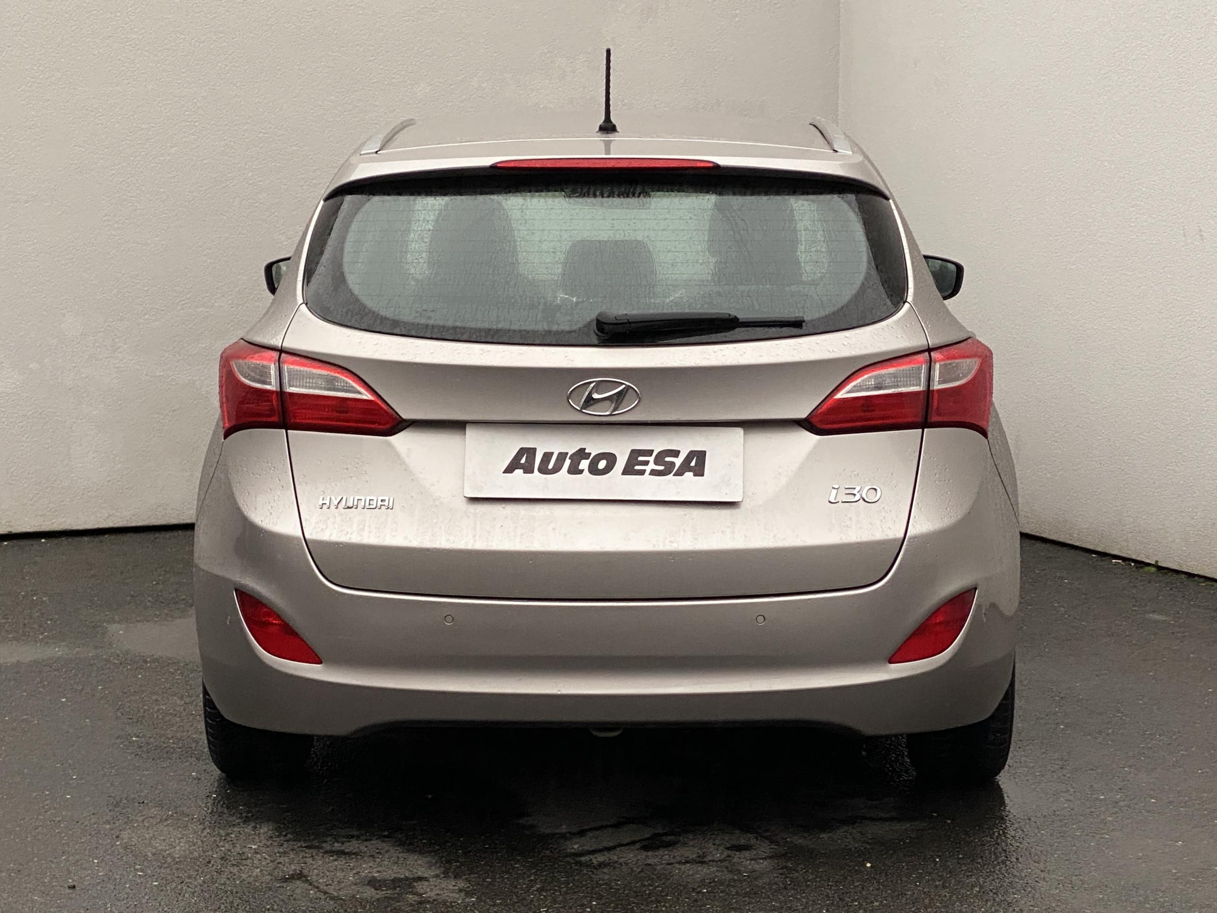 Hyundai i30, 2017 - pohled č. 5