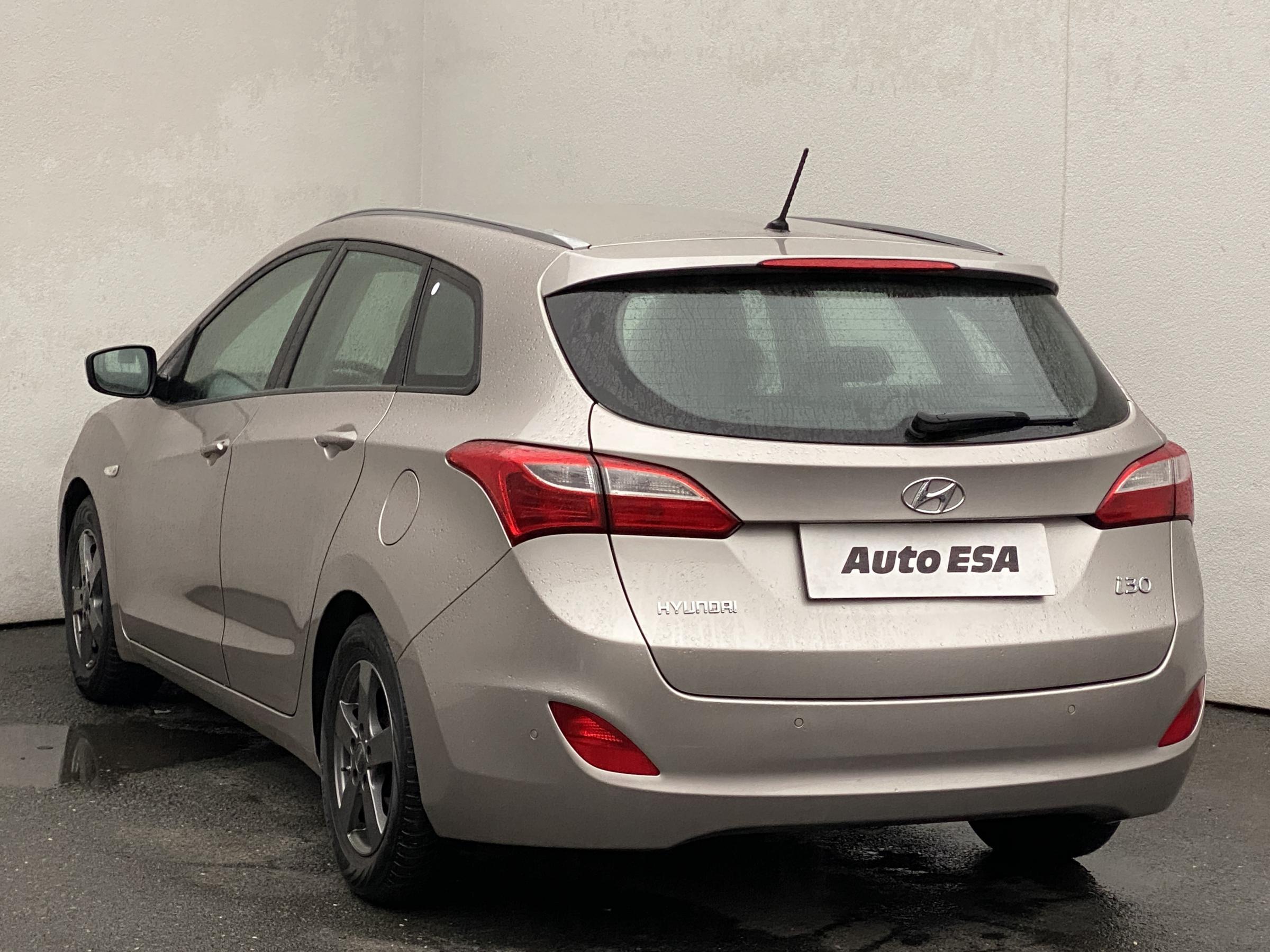 Hyundai i30, 2017 - pohled č. 6