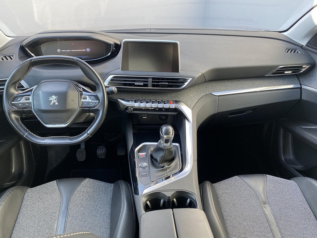 Peugeot 3008 1.5 HDi Allure