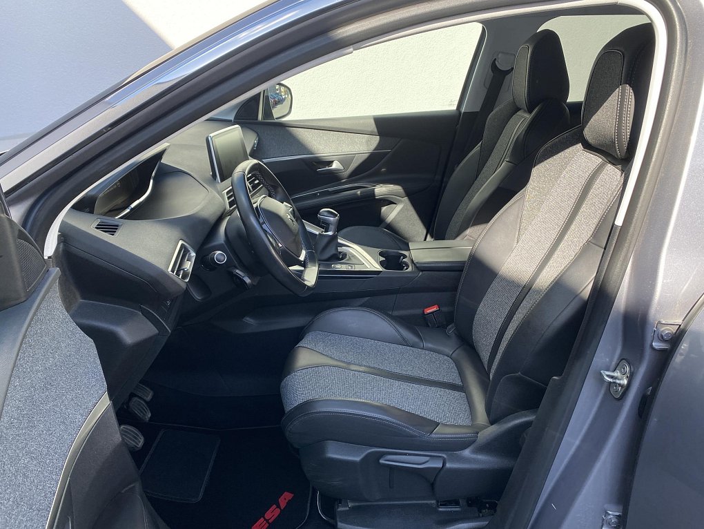 Peugeot 3008 1.5 HDi Allure