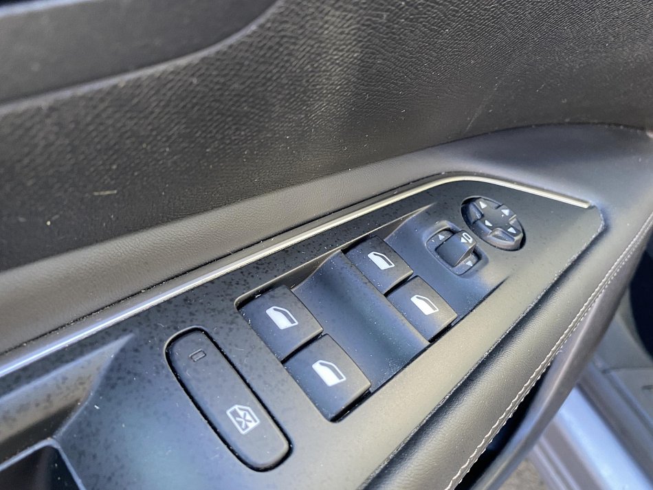 Peugeot 3008 1.5 HDi Allure