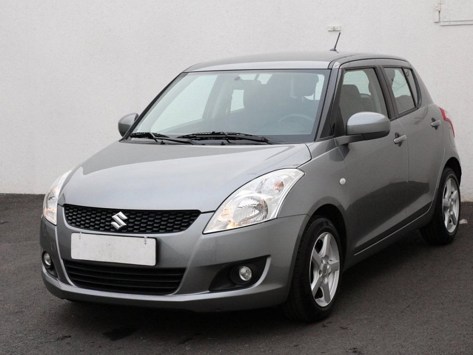 Suzuki Swift 1.5i 