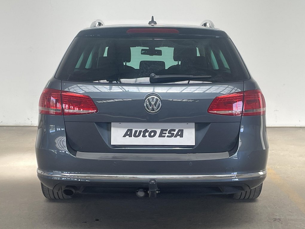 Volkswagen Passat 1.6 TDi Highline