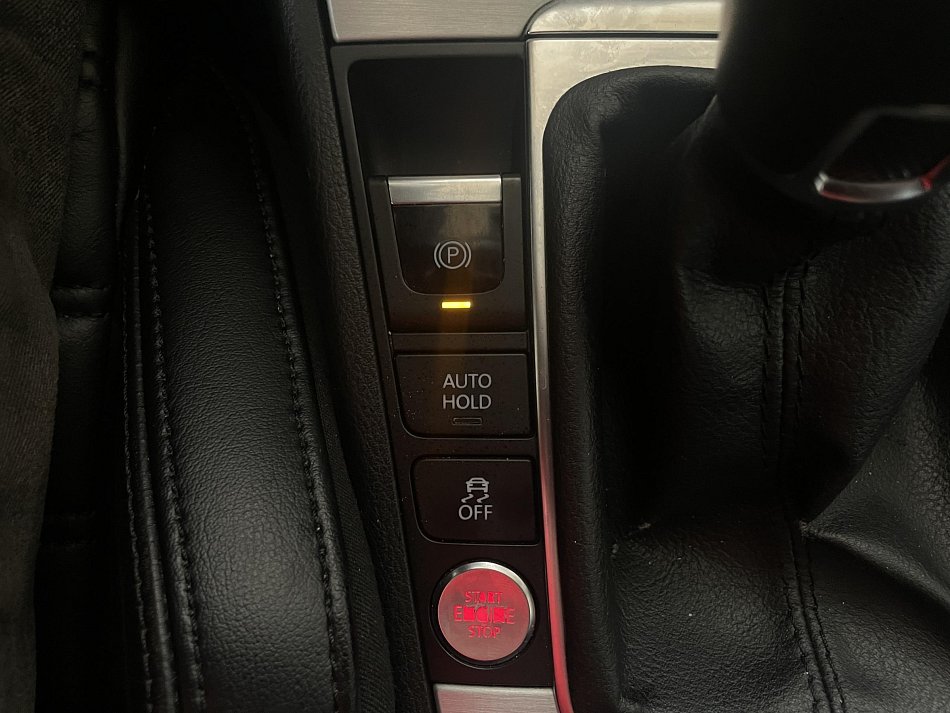 Volkswagen Passat 1.6 TDi Highline