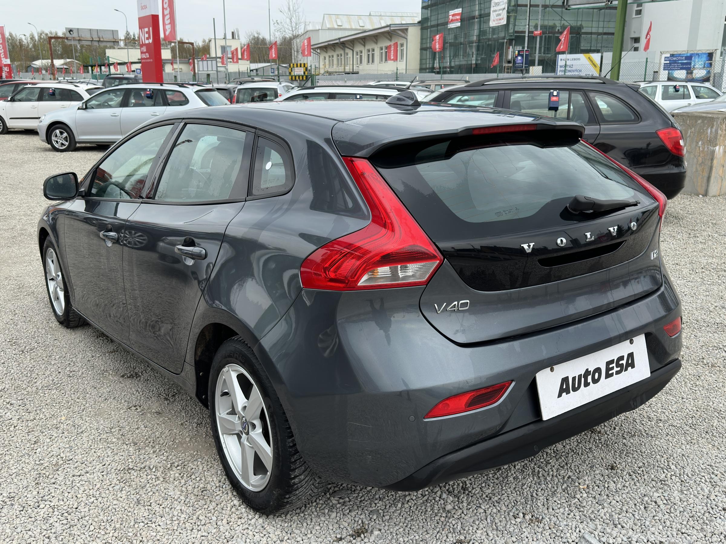 Volvo V40, 2014 - pohled č. 6